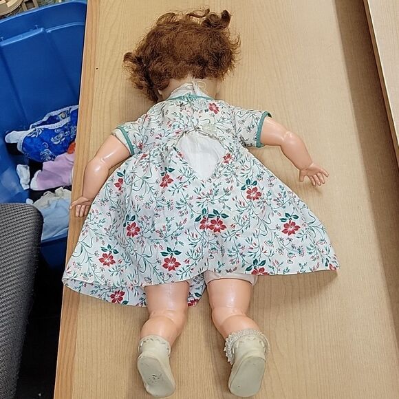 Vintage Ideal Girl Doll 18" Tall - Picture 7 of 10